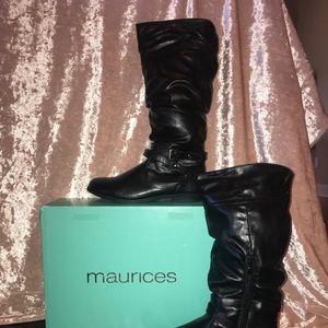 COPY - NWT Maurice’s Nicole flat boot